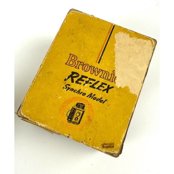 Vintage Kodak Brownie Reflex Synchro Camera With Box - Picture 4 of 10